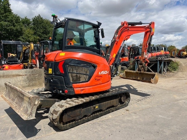 Kubota U 50-5 - Mini escavadeira: foto 4 Kubota U 50-5 - Mini escavadeira: foto 4