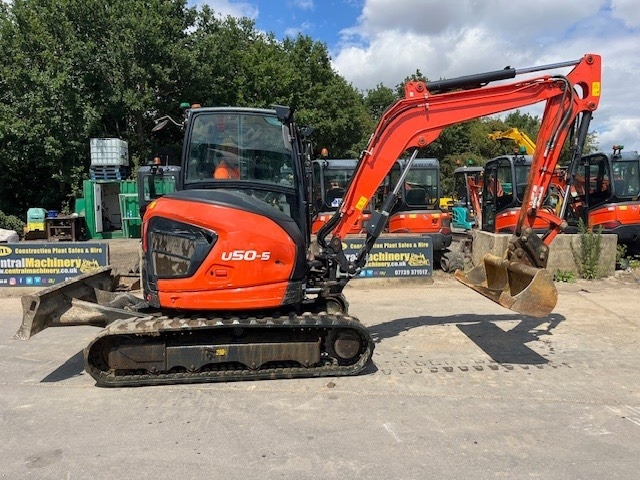 Kubota U 50-5 - Mini escavadeira: foto 1 Kubota U 50-5 - Mini escavadeira: foto 1