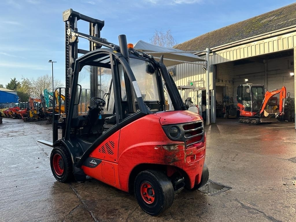 Linde H 35 D - Empilhadeira a diesel: foto 3 Linde H 35 D - Empilhadeira a diesel: foto 3