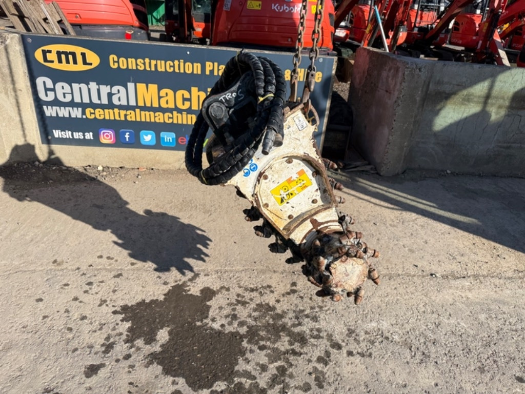 Simex TF100 - Colocadora de tubagem: foto 2 Simex TF100 - Colocadora de tubagem: foto 2