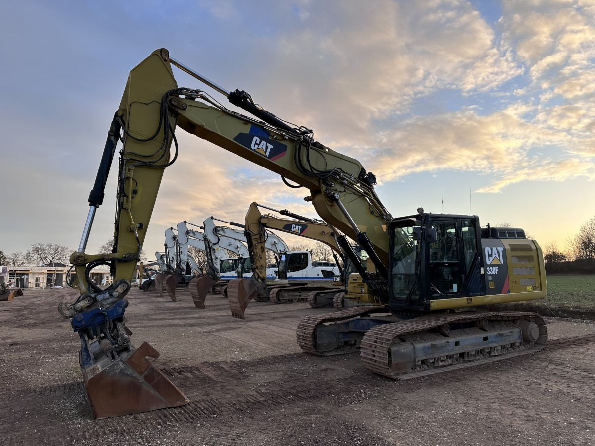CATERPILLAR 330 FLN VA OQ 70-55 Deutsche Maschine! Top !!! - Escavadora de rastos: foto 3 CATERPILLAR 330 FLN VA OQ 70-55 Deutsche Maschine! Top !!! - Escavadora de rastos: foto 3