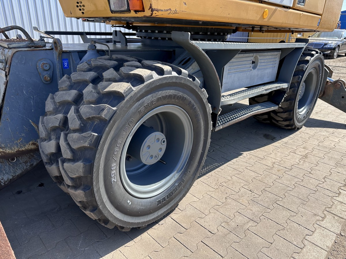 Escavadeira de rodas LIEBHERR A 314 All hydr. lines SW 33- 30 Km/h: foto 33