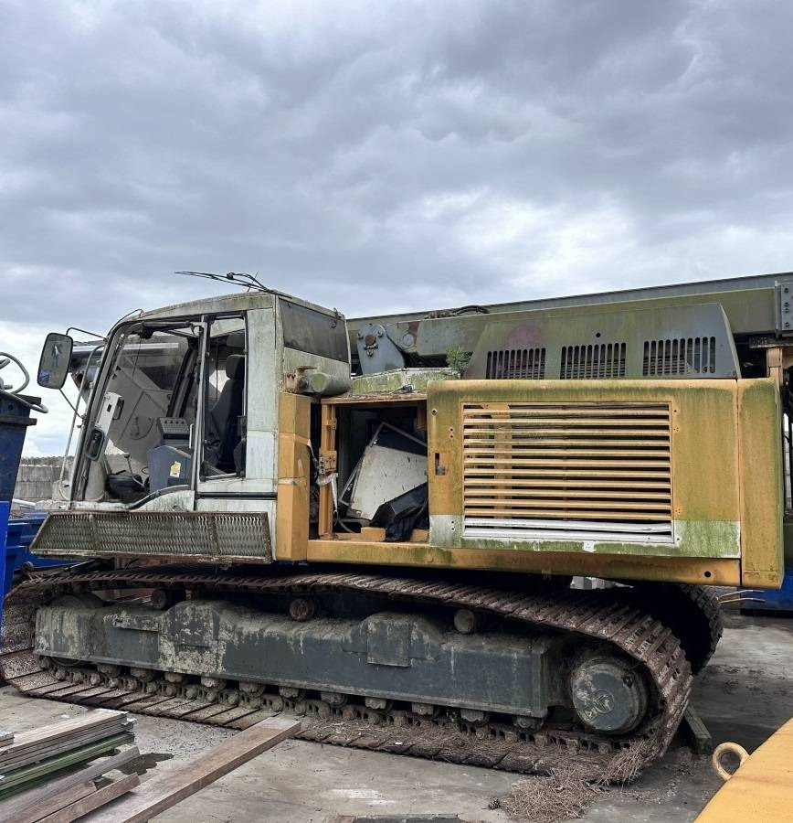 Liebherr LRB 155 for parts breaking dismantling - Bate estaca: foto 1 Liebherr LRB 155 for parts breaking dismantling - Bate estaca: foto 1
