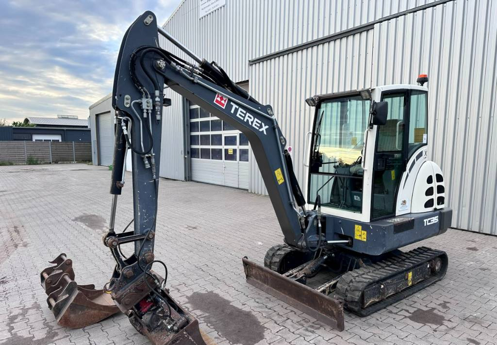 Terex TC 35 mit 3 Löffel - Mini escavadeira: foto 3 Terex TC 35 mit 3 Löffel - Mini escavadeira: foto 3