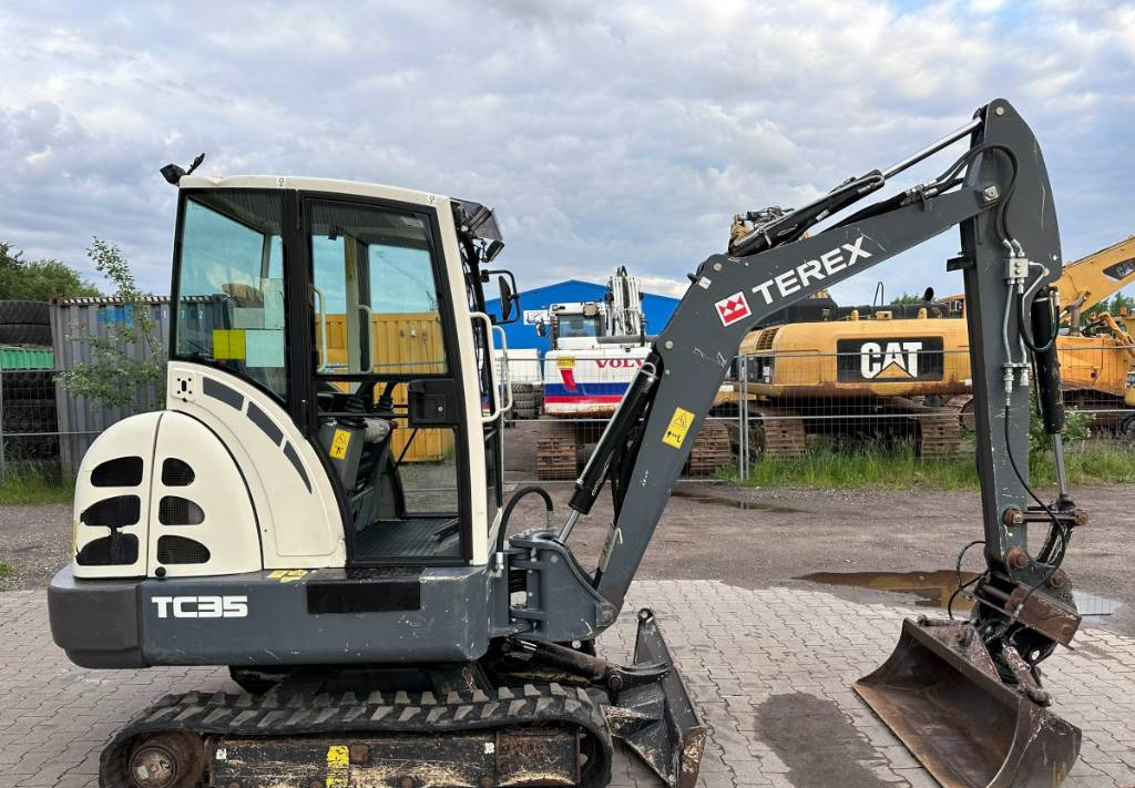 Terex TC 35 mit 3 Löffel - Mini escavadeira: foto 2 Terex TC 35 mit 3 Löffel - Mini escavadeira: foto 2