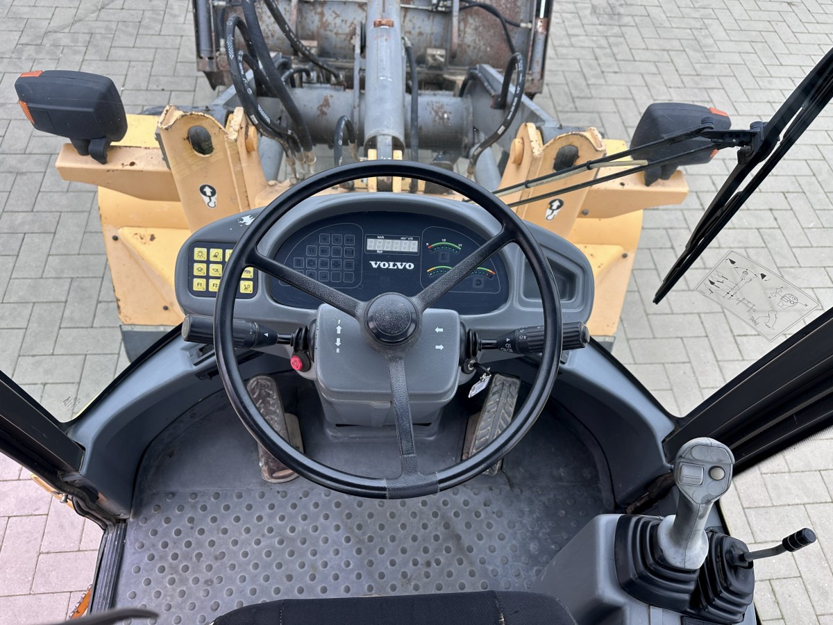 Leasing de VOLVO L 30 B PRO 3er Kreis Klappschaufel+Palettengabel VOLVO L 30 B PRO 3er Kreis Klappschaufel+Palettengabel: foto 8