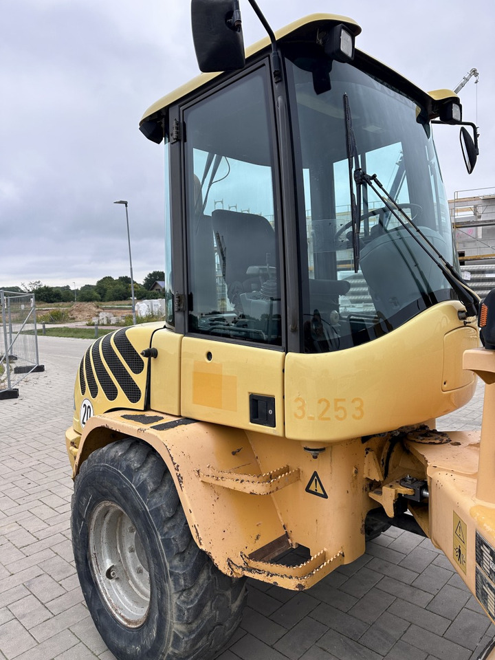 Leasing de VOLVO L 30 B PRO 3er Kreis Klappschaufel+Palettengabel VOLVO L 30 B PRO 3er Kreis Klappschaufel+Palettengabel: foto 21