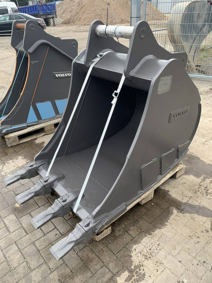 Volvo S 60 / S6 Tieflöffel bucket 1.000mm - Balde escavadora: foto 4 Volvo S 60 / S6 Tieflöffel bucket 1.000mm - Balde escavadora: foto 4