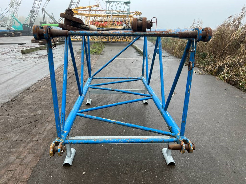 Liebherr HS843 - Grua para camião por Máquina de construção: foto 3 Liebherr HS843 - Grua para camião por Máquina de construção: foto 3