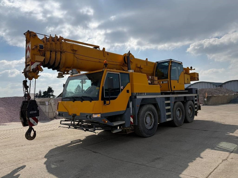 Liebherr LTM1055/1 - Grua todo o terreno: foto 1 Liebherr LTM1055/1 - Grua todo o terreno: foto 1