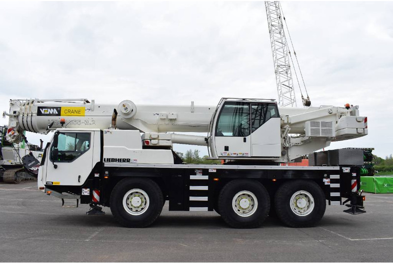 Liebherr LTM1055-3.2 - Grua todo o terreno: foto 1 Liebherr LTM1055-3.2 - Grua todo o terreno: foto 1