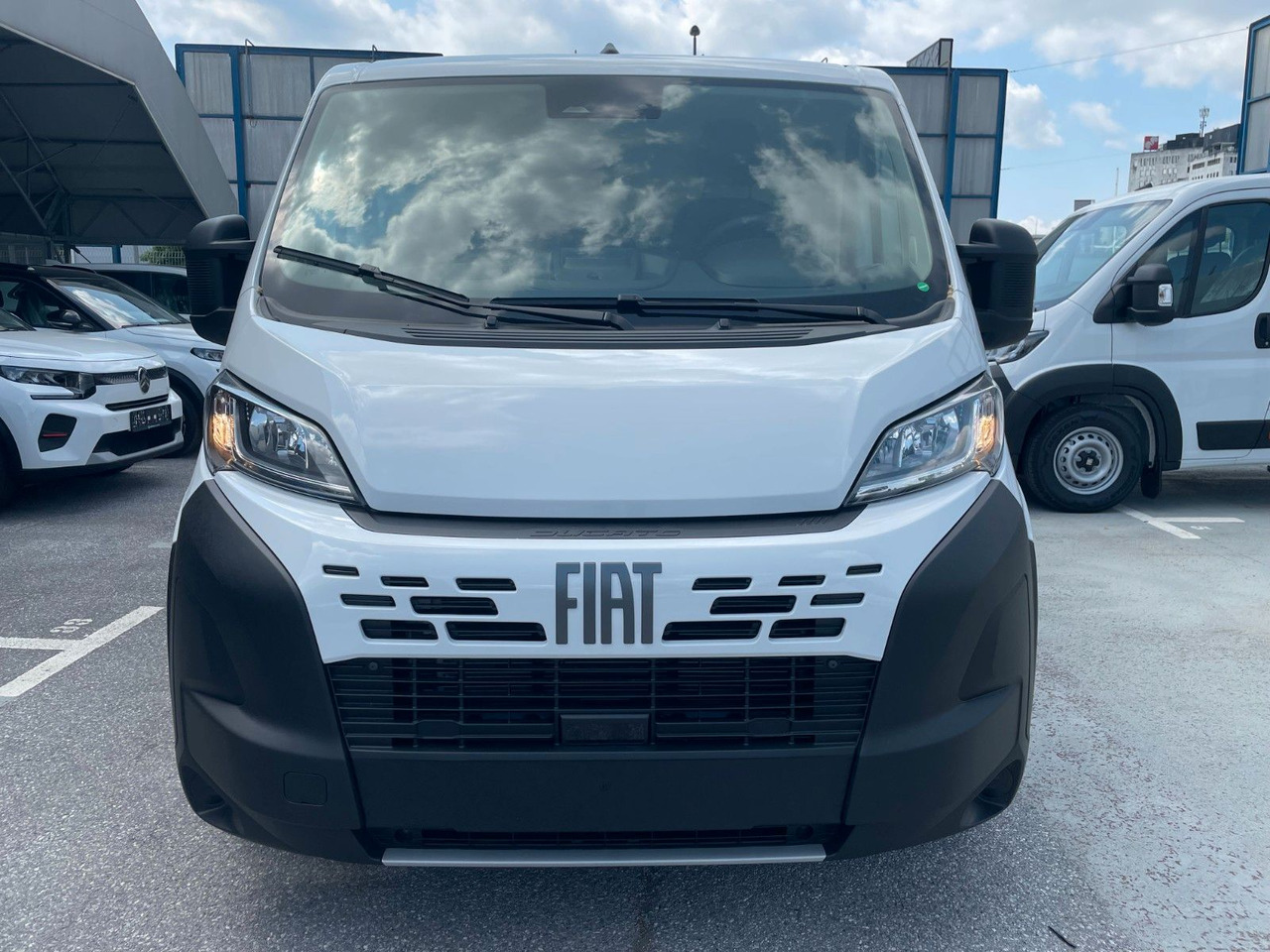 Fiat Ducato 30L L2H1 120 Kastenwagen 2025 - Furgão compacto: foto 2 Fiat Ducato 30L L2H1 120 Kastenwagen 2025 - Furgão compacto: foto 2