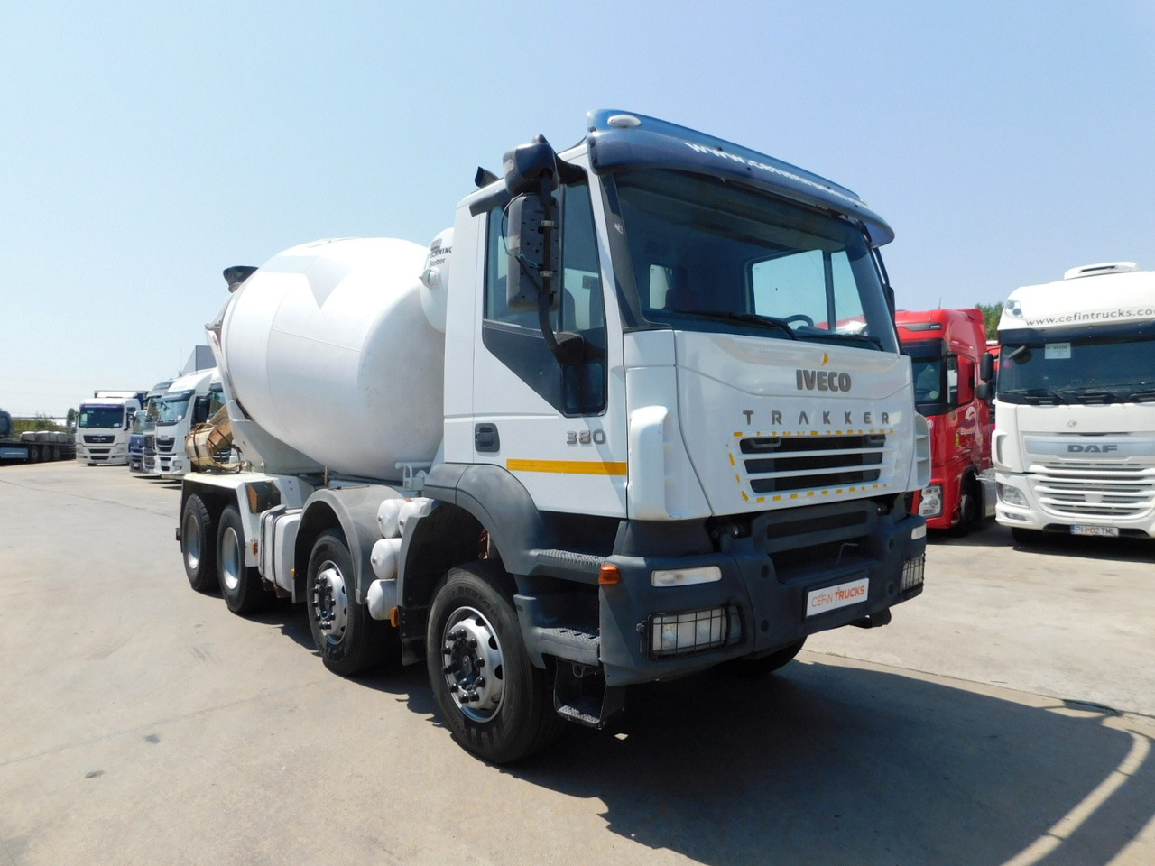 Iveco Ad340t38b trakker - Camião betoneira: foto 2 Iveco Ad340t38b trakker - Camião betoneira: foto 2