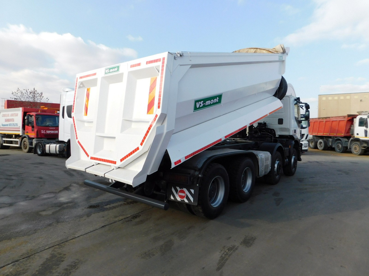 Iveco Ad410t - Camião basculante: foto 3 Iveco Ad410t - Camião basculante: foto 3