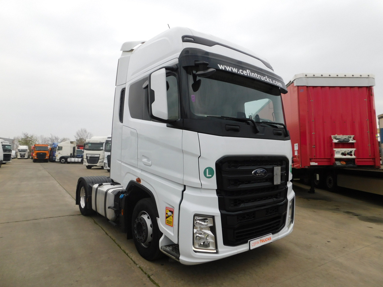 Ford F max 4x2 scab e6 12s2620 - Tractor: foto 2 Ford F max 4x2 scab e6 12s2620 - Tractor: foto 2