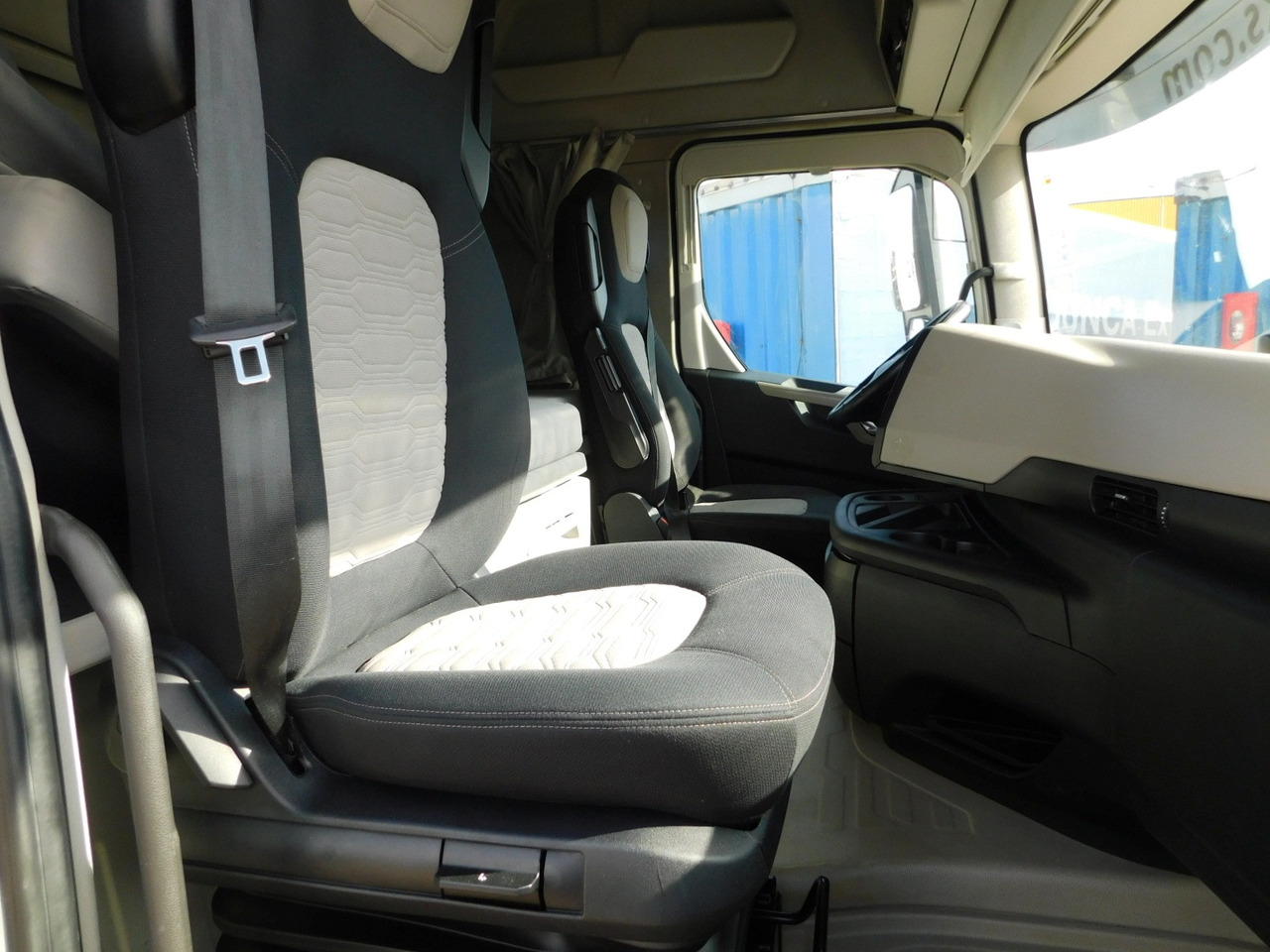Ford F max 4x2 scab e6 12s2620 - Tractor: foto 5 Ford F max 4x2 scab e6 12s2620 - Tractor: foto 5