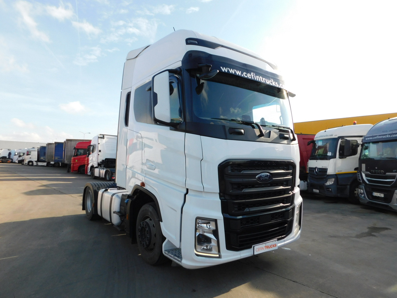 Ford F max 4x2 scab e6 12tx2620 - Tractor: foto 2 Ford F max 4x2 scab e6 12tx2620 - Tractor: foto 2