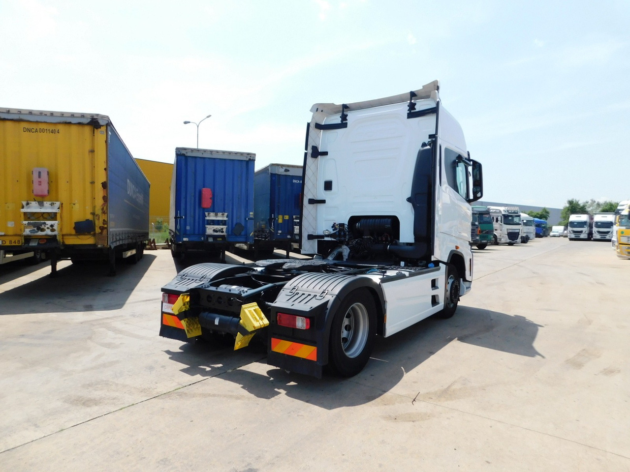 Ford F max 4x2 scab e6 12tx2620 ecotorq - Tractor: foto 3 Ford F max 4x2 scab e6 12tx2620 ecotorq - Tractor: foto 3
