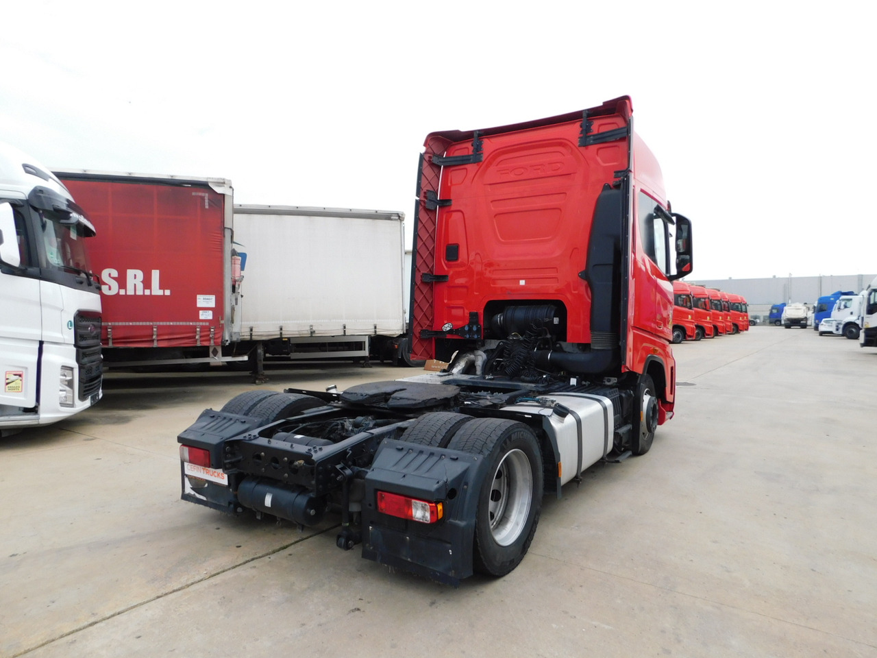 Ford F max ll 4x2 scab e6 12tx2620 - Tractor: foto 3 Ford F max ll 4x2 scab e6 12tx2620 - Tractor: foto 3