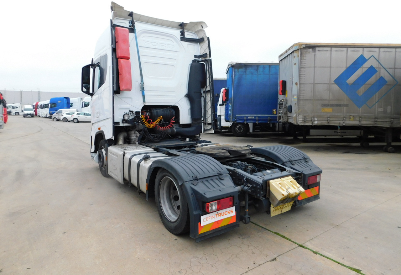 Ford F max ll 4x2 scab e6 12tx2620 - Tractor: foto 4 Ford F max ll 4x2 scab e6 12tx2620 - Tractor: foto 4