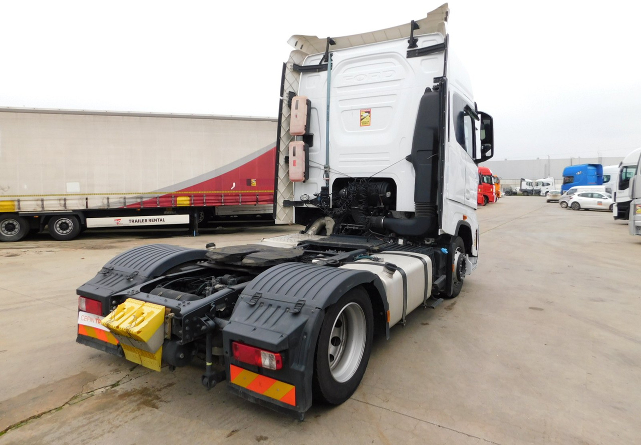 Ford F max ll 4x2 scab e6 12tx2620 - Tractor: foto 3 Ford F max ll 4x2 scab e6 12tx2620 - Tractor: foto 3