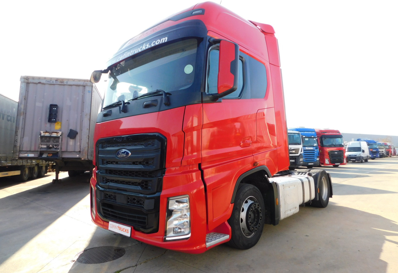 Ford F max ll 4x2 scab e6 12tx2620 - Tractor: foto 1 Ford F max ll 4x2 scab e6 12tx2620 - Tractor: foto 1