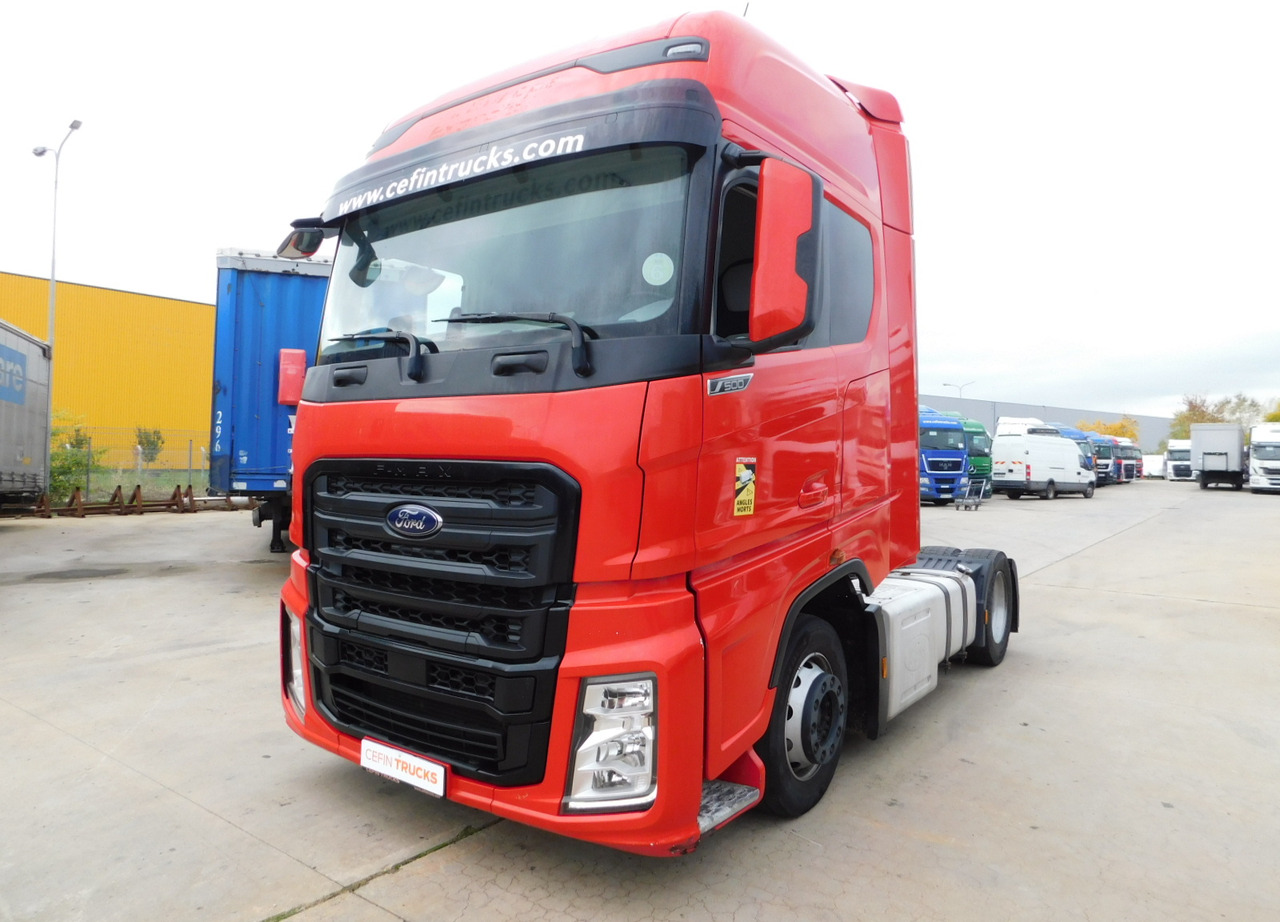 Ford F max ll 4x2 scab e6 12tx2620 - Tractor: foto 1 Ford F max ll 4x2 scab e6 12tx2620 - Tractor: foto 1