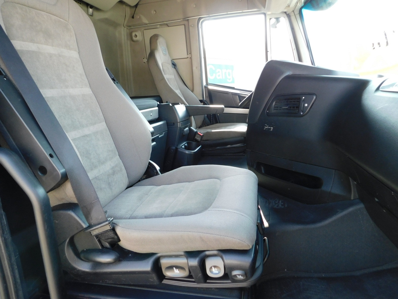 Iveco As440s48t - Tractor: foto 5 Iveco As440s48t - Tractor: foto 5