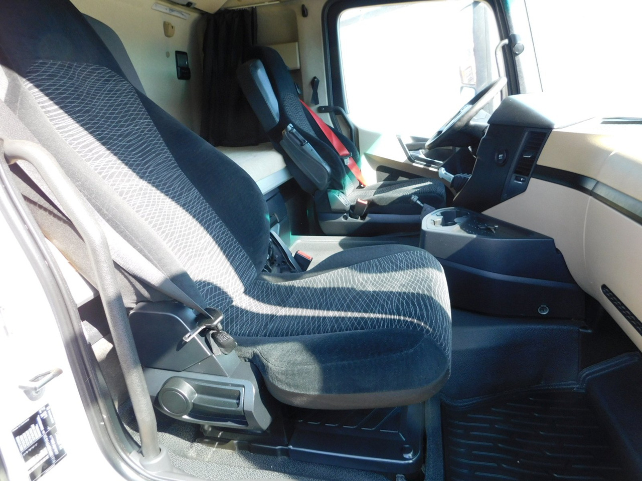 Mercedes Actros 1840 - Tractor: foto 5 Mercedes Actros 1840 - Tractor: foto 5