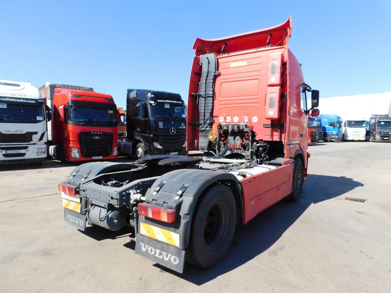 Volvo Fh 12 420 fh42 tb - Tractor: foto 3 Volvo Fh 12 420 fh42 tb - Tractor: foto 3