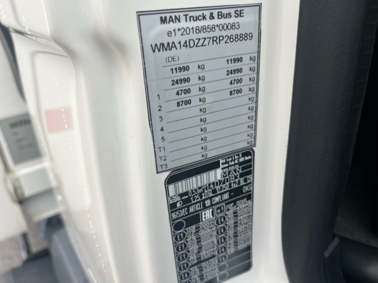 MAN TGL 12.250 4x2 BL CH Euro6 Klima AHK Luftfeder ZV - Camião furgão: foto 2 MAN TGL 12.250 4x2 BL CH Euro6 Klima AHK Luftfeder ZV - Camião furgão: foto 2