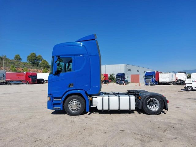 Scania R 450 - Tractor: foto 2 Scania R 450 - Tractor: foto 2