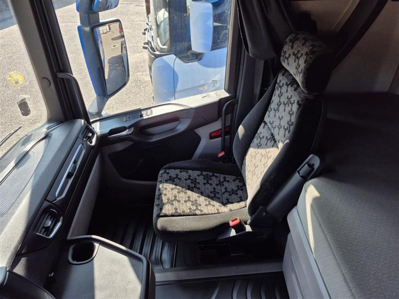 Scania R 450 - Tractor: foto 5 Scania R 450 - Tractor: foto 5