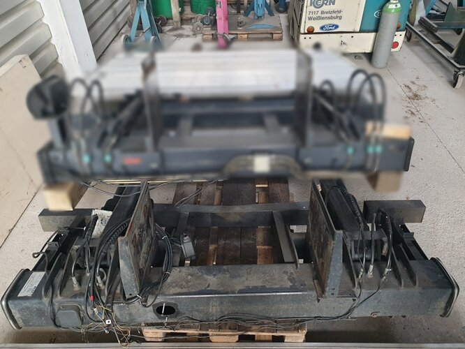 Baer Cargolift Ladebordwand Baer Cargolift Ladebordwand 2t BÄR Typ BC2000S4 - Rampa hidráulica: foto 5 Baer Cargolift Ladebordwand Baer Cargolift Ladebordwand 2t BÄR Typ BC2000S4 - Rampa hidráulica: foto 5