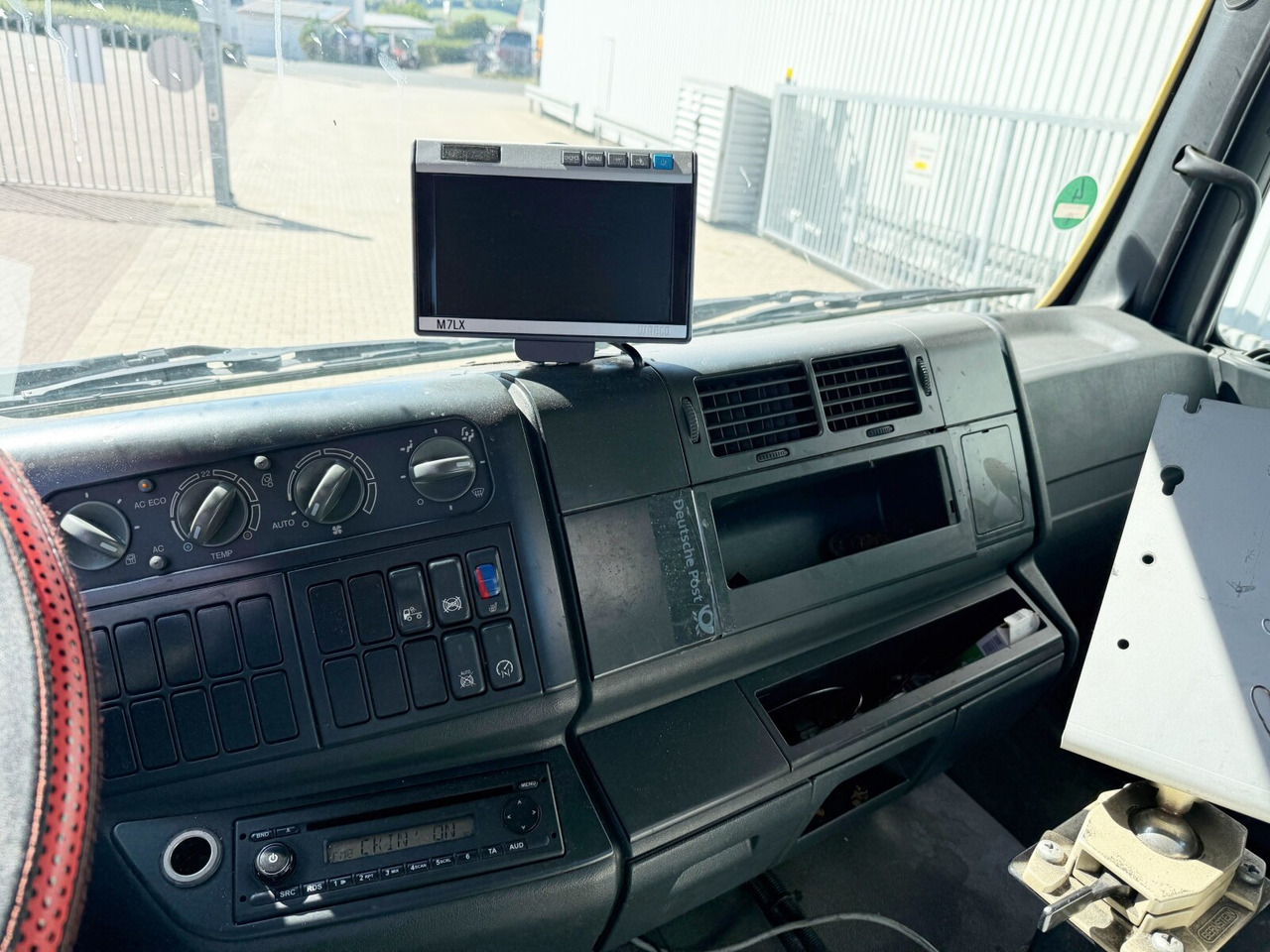 MAN TGM 18.290 4x2 LL TGM 18.290 4x2 LL, Hydr. Hubrahmen - Camião: foto 5 MAN TGM 18.290 4x2 LL TGM 18.290 4x2 LL, Hydr. Hubrahmen - Camião: foto 5