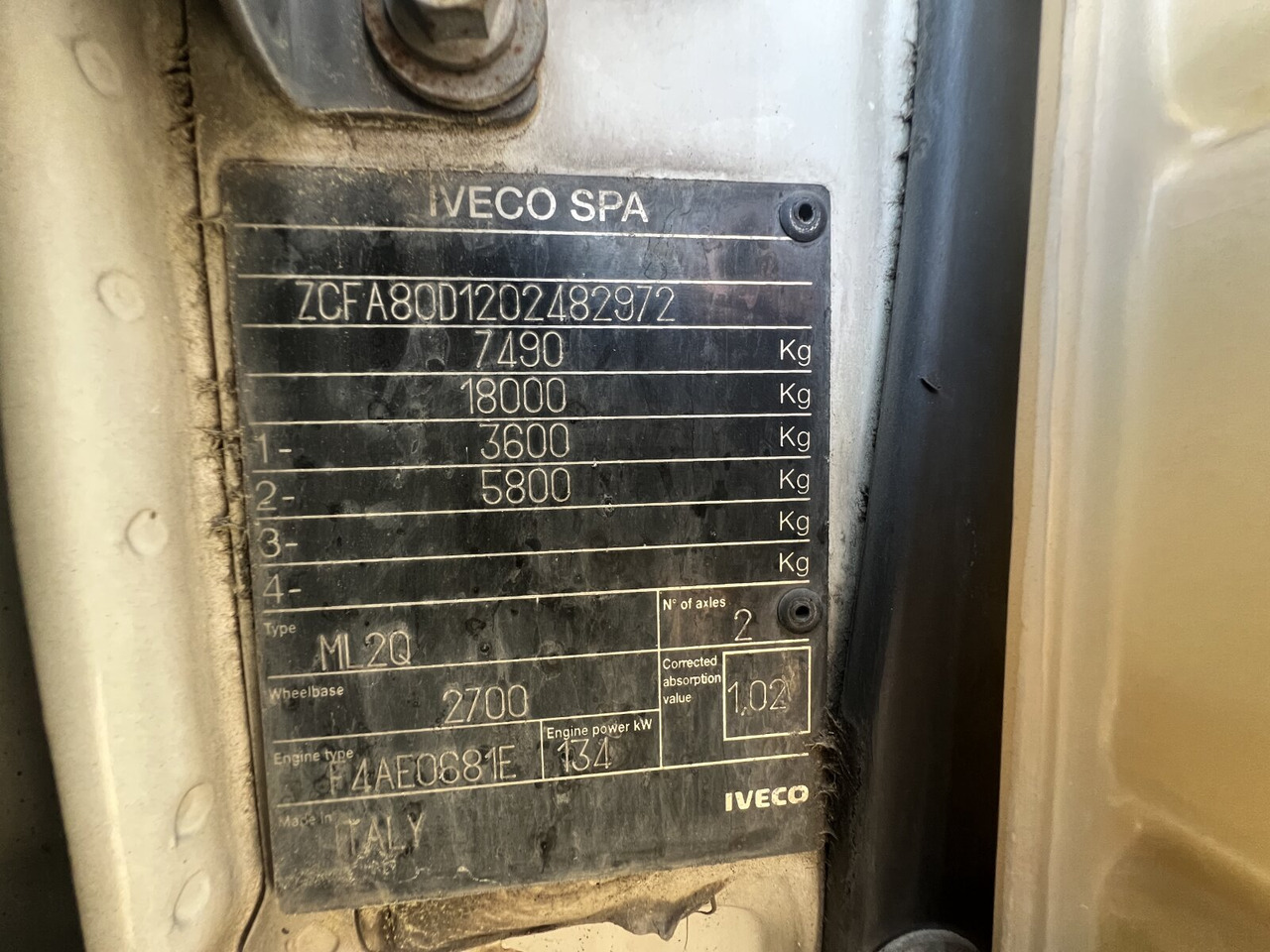 EuroCargo ML80E18K 4x2 EuroCargo ML80E18K 4x2 - Camião basculante: foto 3 EuroCargo ML80E18K 4x2 EuroCargo ML80E18K 4x2 - Camião basculante: foto 3