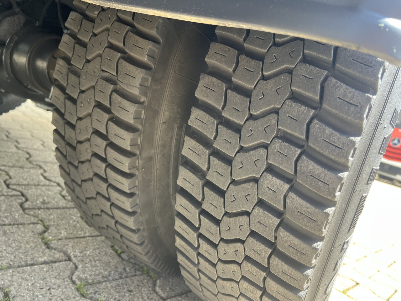 EuroCargo ML80E18K 4x2 EuroCargo ML80E18K 4x2 - Camião basculante: foto 2 EuroCargo ML80E18K 4x2 EuroCargo ML80E18K 4x2 - Camião basculante: foto 2