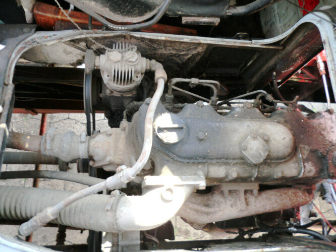 Hanomag F 75/35 Ki Hanomag-Henschel F 75/35 Ki, 5 cbm - Caminhão tanque: foto 2 Hanomag F 75/35 Ki Hanomag-Henschel F 75/35 Ki, 5 cbm - Caminhão tanque: foto 2