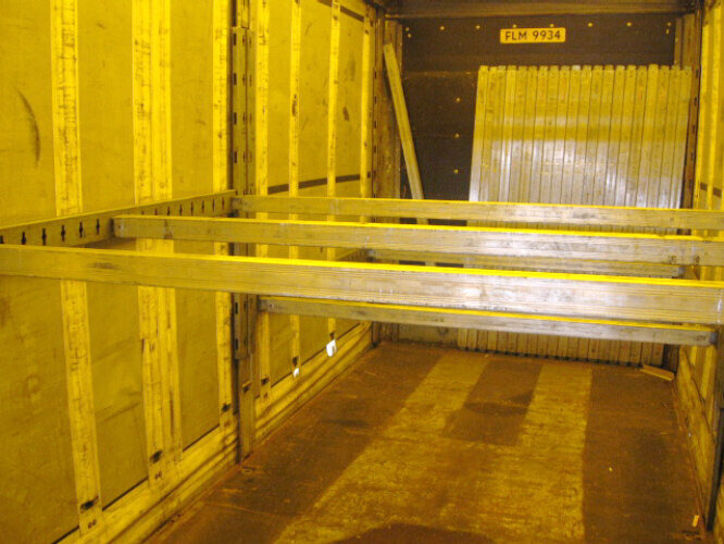 Hoffmann HSE - HSE, Mega, Jumbo - Semi-reboque de lona: foto 4 Hoffmann HSE - HSE, Mega, Jumbo - Semi-reboque de lona: foto 4
