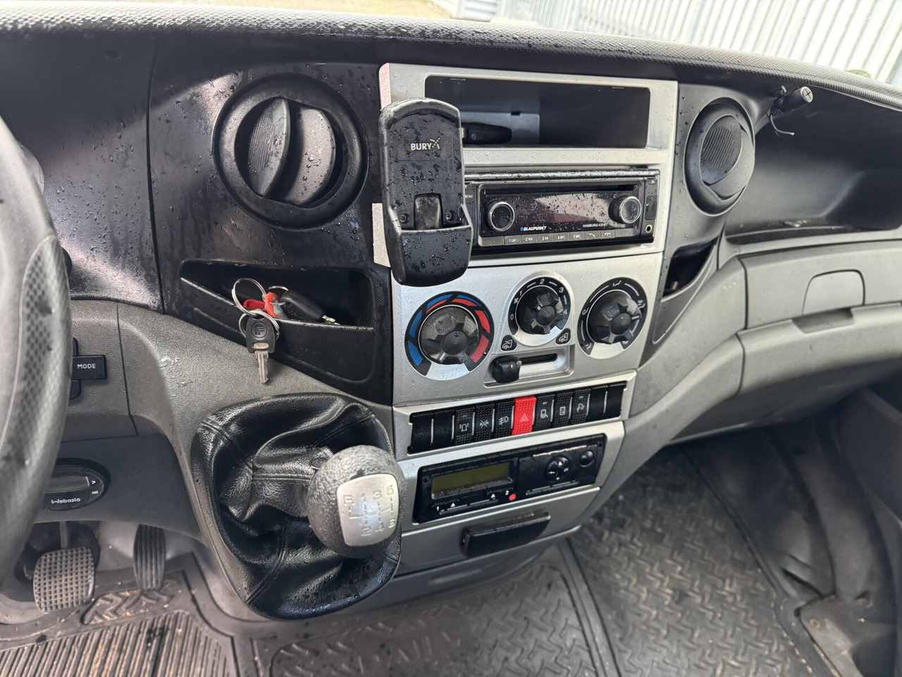 Iveco Daily 70C14D 4x2 Doka Daily 70C14D 4x2 Doka, EEV, City-Abroller - Camião polibenne: foto 2 Iveco Daily 70C14D 4x2 Doka Daily 70C14D 4x2 Doka, EEV, City-Abroller - Camião polibenne: foto 2