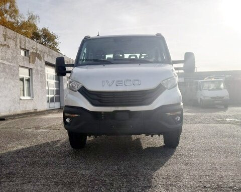 Iveco Daily 72C18H/P DK 4x2 Daily 72C18H/P DK 4x2, Nebenantrieb - Camião chassi: foto 5 Iveco Daily 72C18H/P DK 4x2 Daily 72C18H/P DK 4x2, Nebenantrieb - Camião chassi: foto 5