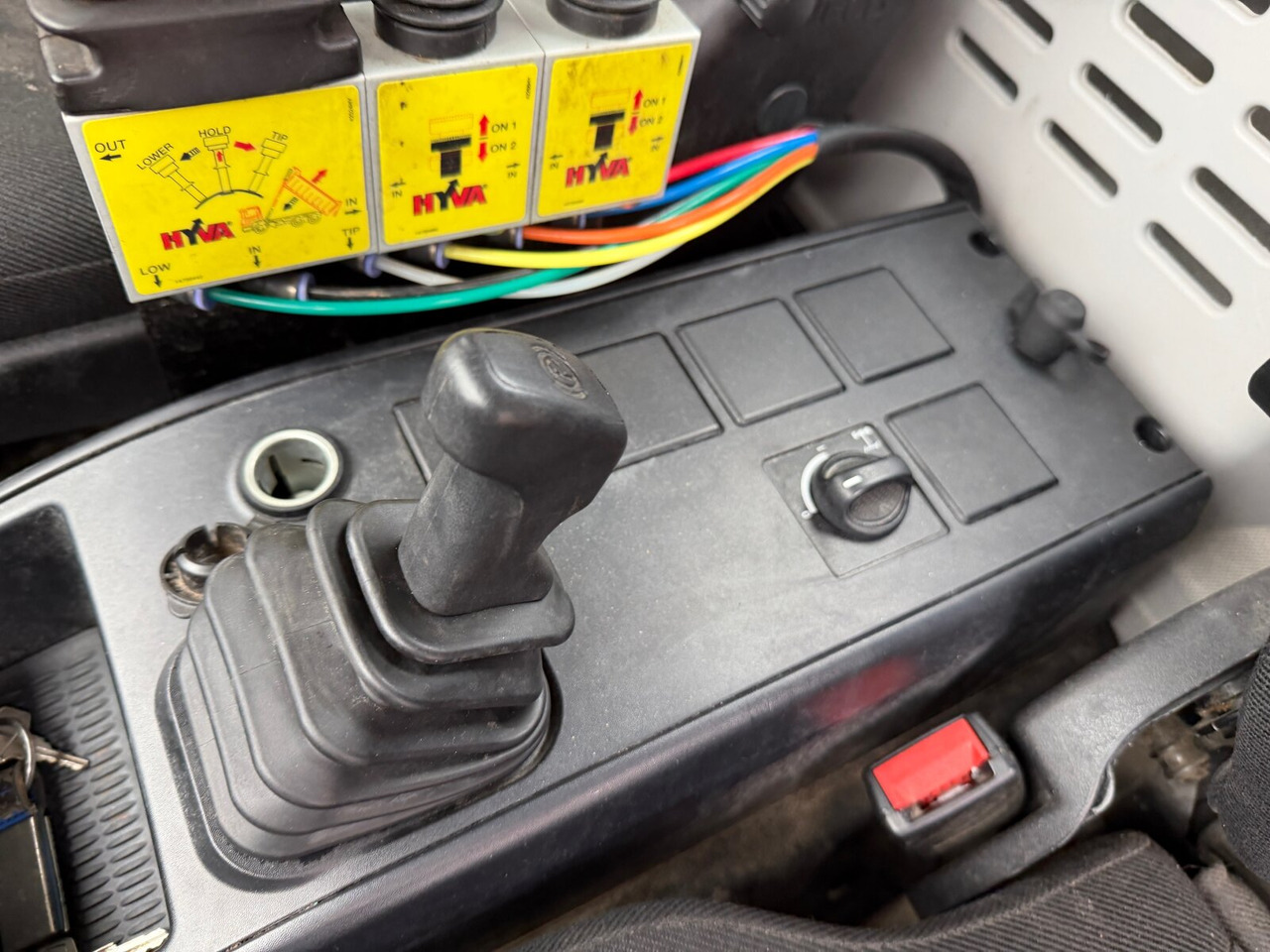 Iveco EuroCargo ML120E22 4x2 EuroCargo ML120E22 4x2, City-Abroller - Camião polibenne: foto 5 Iveco EuroCargo ML120E22 4x2 EuroCargo ML120E22 4x2, City-Abroller - Camião polibenne: foto 5