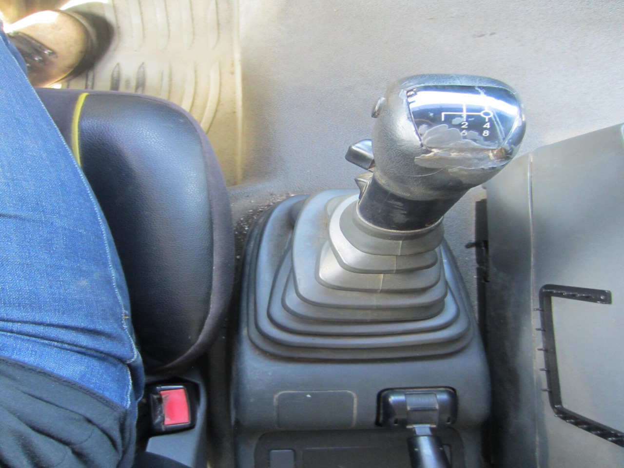 MAN - H17/2843 6x2 - Camião grua: foto 3 MAN - H17/2843 6x2 - Camião grua: foto 3