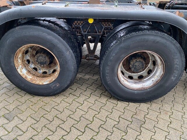 MAN T40 26.364/414 6x4, 6-Zylinder T40 26.364/414 6x4, 6-Zylinder - Camião chassi: foto 3 MAN T40 26.364/414 6x4, 6-Zylinder T40 26.364/414 6x4, 6-Zylinder - Camião chassi: foto 3
