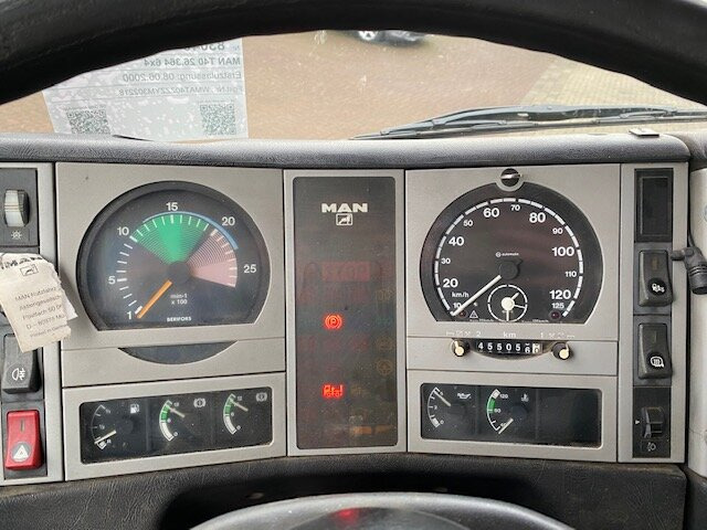 Camião chassi MAN T40 26.364/414 6x4, 6-Zylinder T40 26.364/414 6x4, 6-Zylinder: foto 9