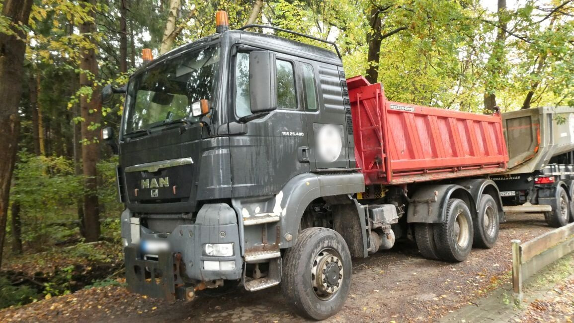 MAN TGA 26.400 6x6 BB TGA 26.400 6x6 BB, Winterdienstausstattung - Camião basculante: foto 1 MAN TGA 26.400 6x6 BB TGA 26.400 6x6 BB, Winterdienstausstattung - Camião basculante: foto 1