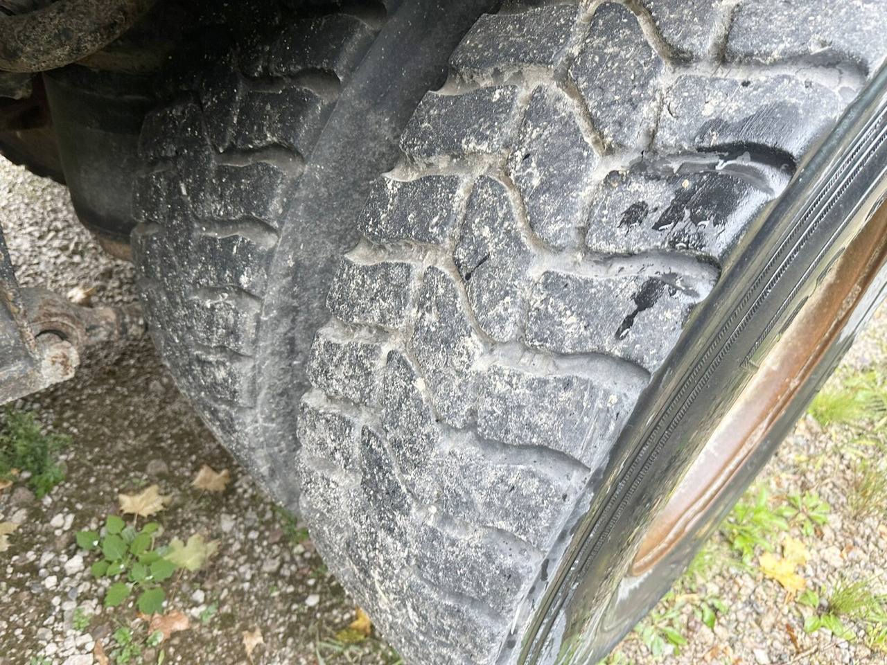 MAN TGA 26.480 6X6H BL TGA 26.480 6X6H BL, HYDRODRIVE, Intarder, Wechselsystem (Sattelplatte) - Camião basculante: foto 5 MAN TGA 26.480 6X6H BL TGA 26.480 6X6H BL, HYDRODRIVE, Intarder, Wechselsystem (Sattelplatte) - Camião basculante: foto 5