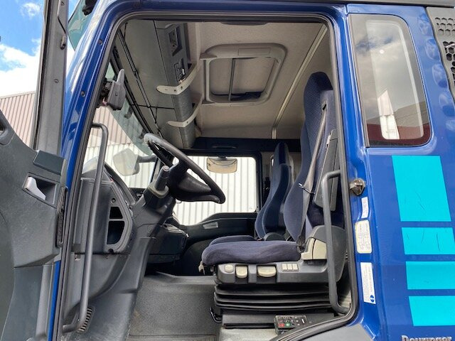 MAN TGA 35.480 8x4-4 BL TGA 35.480 8x4-4 BL, Lift-/Lenkachse - Camião chassi: foto 3 MAN TGA 35.480 8x4-4 BL TGA 35.480 8x4-4 BL, Lift-/Lenkachse - Camião chassi: foto 3