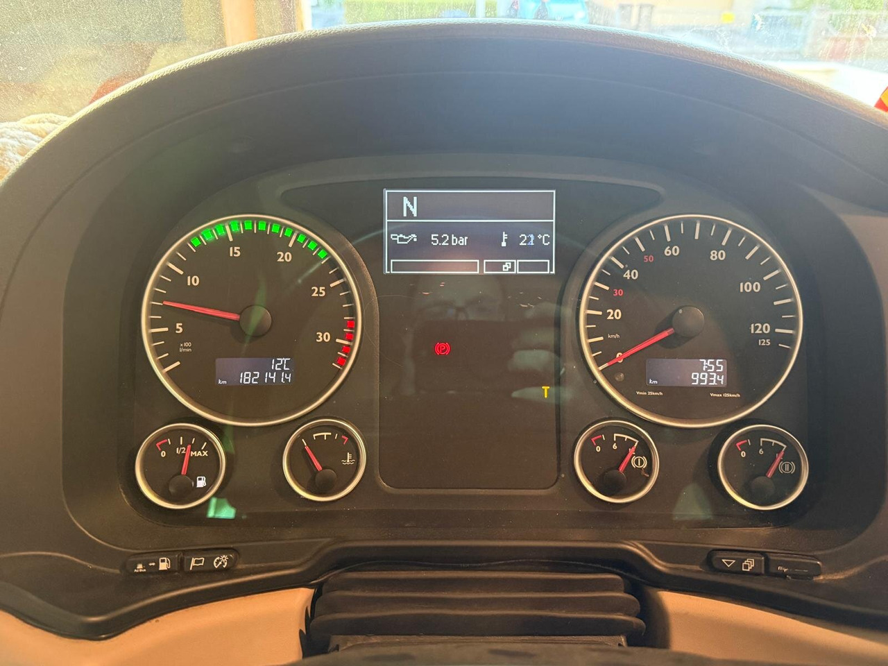 MAN TGL 10.180 4x2 BL TGL 10.180 4x2 BL City-Abrollkipper - Camião polibenne: foto 2 MAN TGL 10.180 4x2 BL TGL 10.180 4x2 BL City-Abrollkipper - Camião polibenne: foto 2