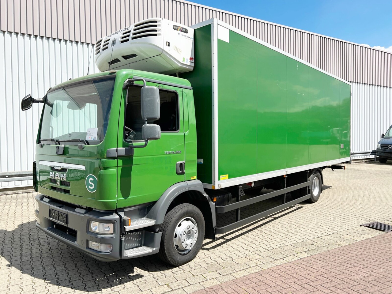 MAN TGM 15.290 4x2 BL TGM 15.290 4x2 BL, Tiefkühlkoffer - Camião frigorífico: foto 1 MAN TGM 15.290 4x2 BL TGM 15.290 4x2 BL, Tiefkühlkoffer - Camião frigorífico: foto 1